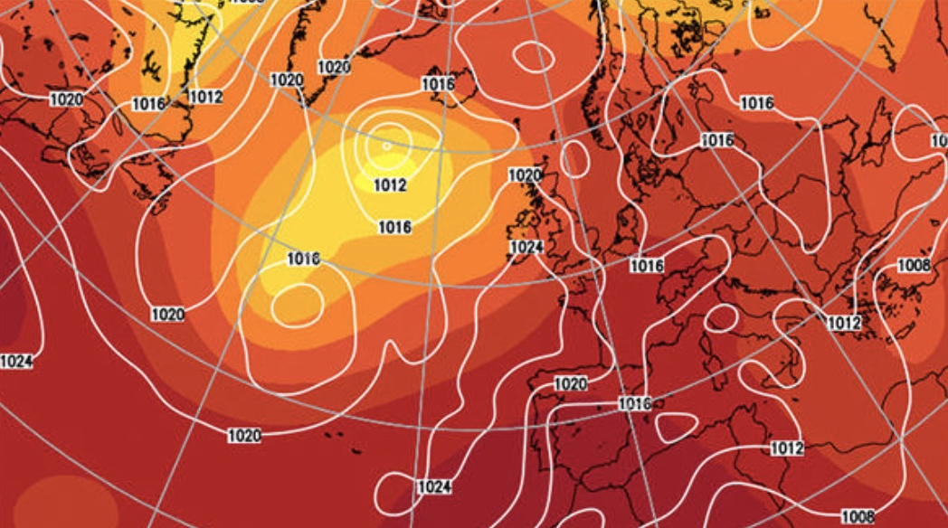 UK hot weather forecast warning